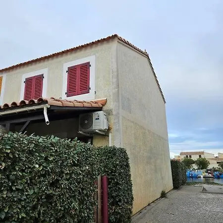 Marina 2 4 Adultes 1bebe Le Barcarès